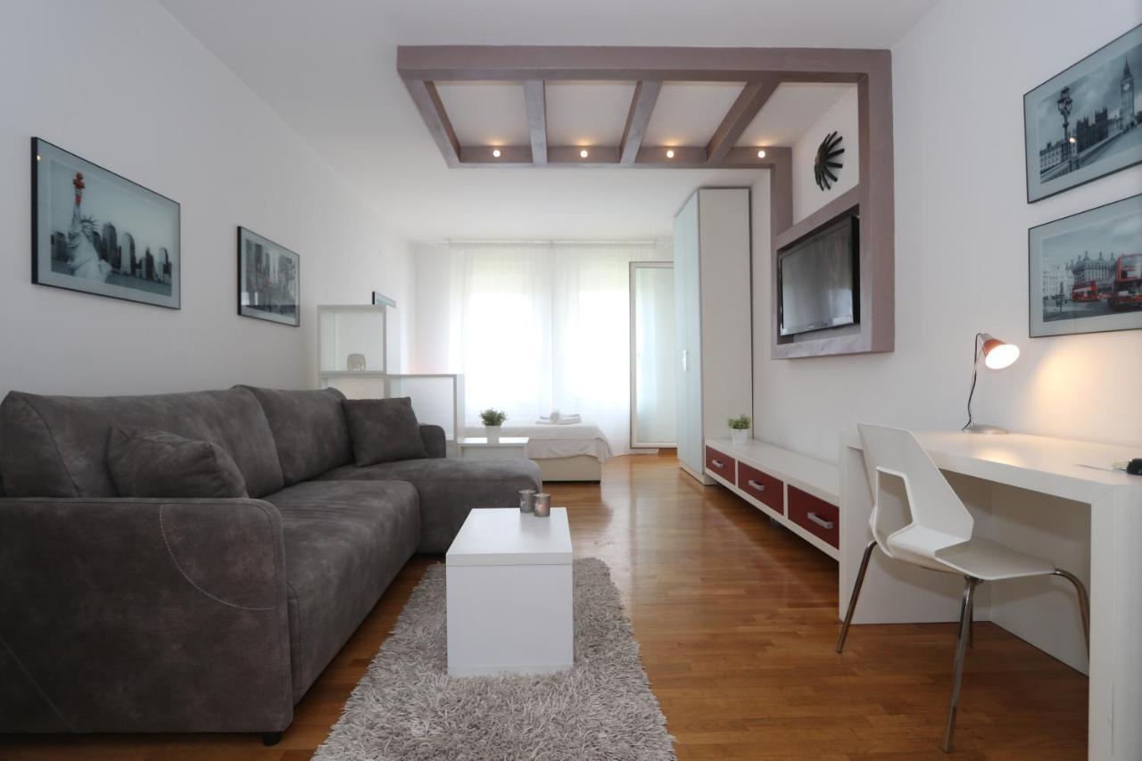 New Belgrade Apartment Belville, Parking 5 Evra Dan Exterior photo